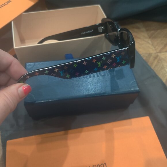 Louis Vuitton LV X TM sunglasses New - Picture 4 of 7